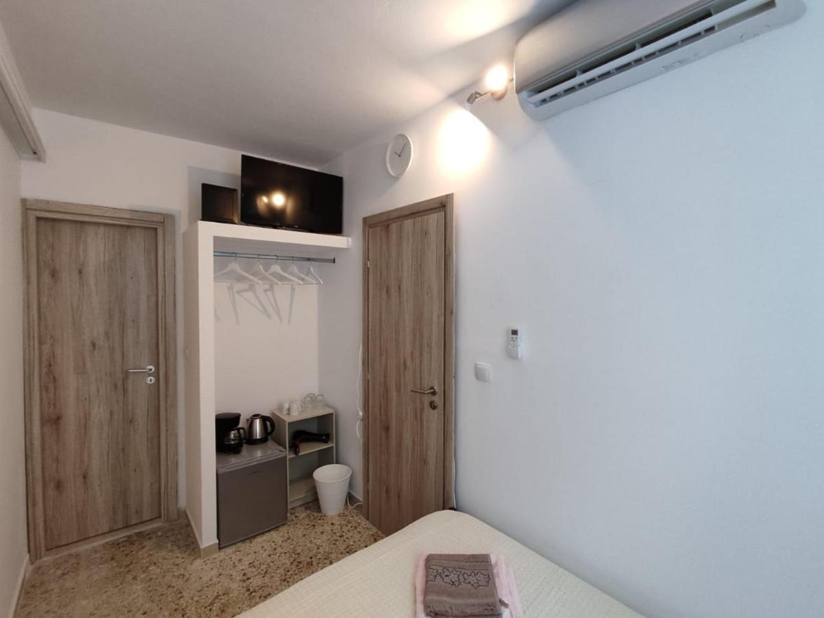 Pure Urban Acropolis Metro Petralona Apartment Athens Exterior photo